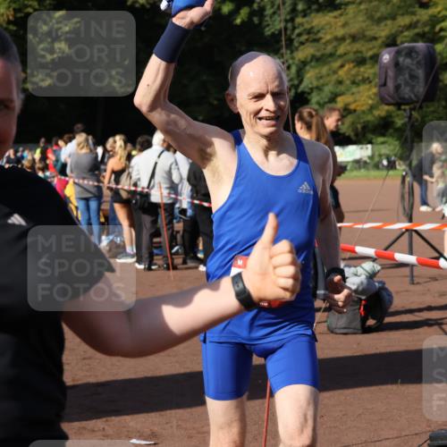 27.09.2026 - 35. Volkslauf durch das schöne Alstertal Strokosch-Dieckow http://msf.ph/oto/10584607 27.09.2026 11:35:28 Ziel 1429, 3131, 3271, 3303 meine-sportfotos.de