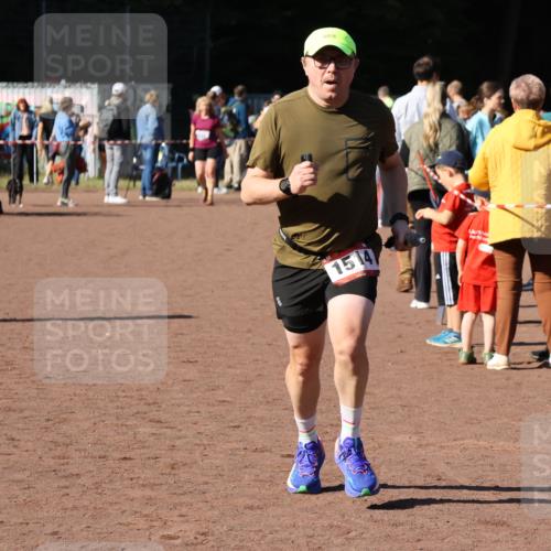 27.09.2026 - 35. Volkslauf durch das schöne Alstertal Strokosch-Dieckow http://msf.ph/oto/10584752 27.09.2026 11:50:56 Ziel 1027, 1514 meine-sportfotos.de