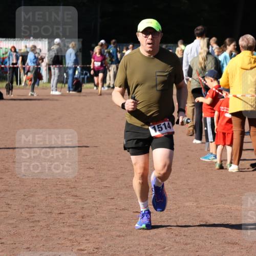 27.09.2026 - 35. Volkslauf durch das schöne Alstertal Strokosch-Dieckow http://msf.ph/oto/10584754 27.09.2026 11:50:56 Ziel 1027, 1514 meine-sportfotos.de