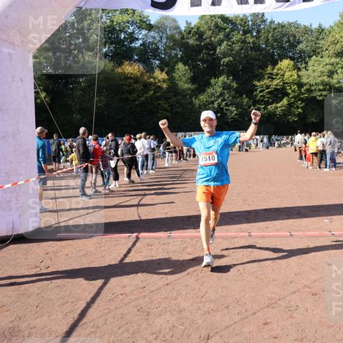 27.09.2026 - 35. Volkslauf durch das schöne Alstertal Strokosch-Dieckow http://msf.ph/oto/10584776 27.09.2026 11:50:44 Ziel 1510 meine-sportfotos.de
