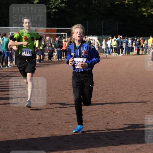 27.09.2026 - 35. Volkslauf durch das schöne Alstertal Strokosch-Dieckow http://msf.ph/oto/10584925 27.09.2026 11:33:22 Ziel 3114, 3226 meine-sportfotos.de