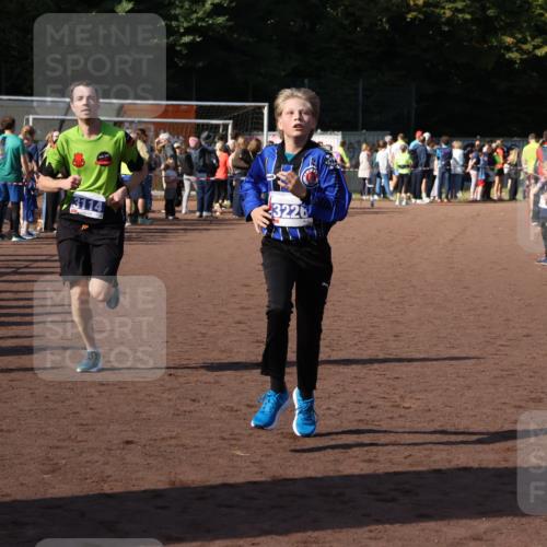 27.09.2026 - 35. Volkslauf durch das schöne Alstertal Strokosch-Dieckow http://msf.ph/oto/10584931 27.09.2026 11:33:22 Ziel 3114, 3226 meine-sportfotos.de