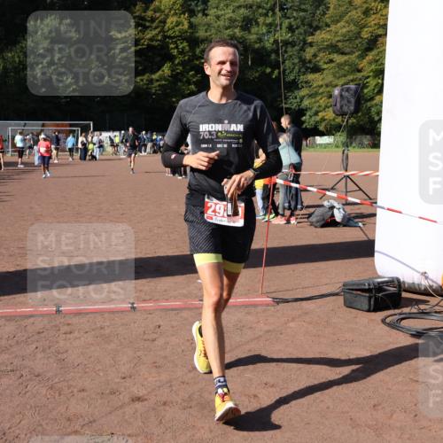 27.09.2026 - 35. Volkslauf durch das schöne Alstertal Strokosch-Dieckow http://msf.ph/oto/10585018 27.09.2026 11:48:36 Ziel 1483, 1491, 2980 meine-sportfotos.de