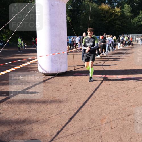 27.09.2026 - 35. Volkslauf durch das schöne Alstertal Strokosch-Dieckow http://msf.ph/oto/10585105 27.09.2026 11:48:04 Ziel 1447, 1494 meine-sportfotos.de