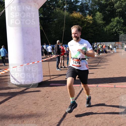 27.09.2026 - 35. Volkslauf durch das schöne Alstertal Strokosch-Dieckow http://msf.ph/oto/10585145 27.09.2026 11:47:53 Ziel 1479, 1501 meine-sportfotos.de
