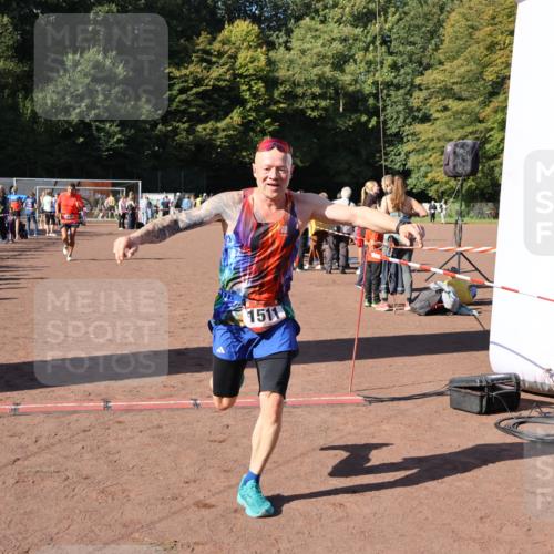 27.09.2026 - 35. Volkslauf durch das schöne Alstertal Strokosch-Dieckow http://msf.ph/oto/10585280 27.09.2026 11:47:15 Ziel 1473, 1511, 1699, 2101, 3392 meine-sportfotos.de