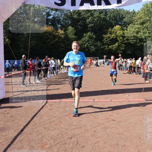 27.09.2026 - 35. Volkslauf durch das schöne Alstertal Strokosch-Dieckow http://msf.ph/oto/10585293 27.09.2026 11:47:14 Ziel 1473, 1511, 1699, 2101, 3392 meine-sportfotos.de