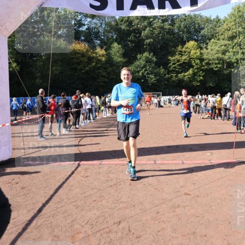 27.09.2026 - 35. Volkslauf durch das schöne Alstertal Strokosch-Dieckow http://msf.ph/oto/10585298 27.09.2026 11:47:14 Ziel 1473, 1511, 1699, 2101, 3392 meine-sportfotos.de