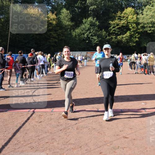 27.09.2026 - 35. Volkslauf durch das schöne Alstertal Strokosch-Dieckow http://msf.ph/oto/10585312 27.09.2026 11:47:12 Ziel 1473, 1511, 1699, 2101, 3392 meine-sportfotos.de