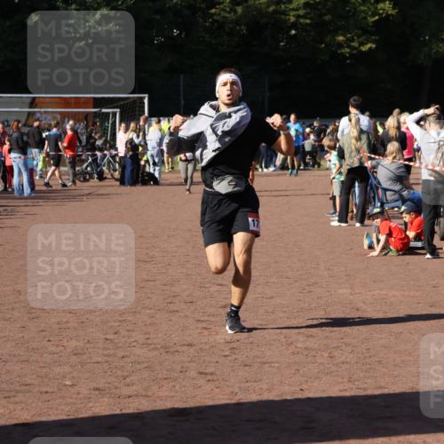 27.09.2026 - 35. Volkslauf durch das schöne Alstertal Strokosch-Dieckow http://msf.ph/oto/10585363 27.09.2026 11:46:58 Ziel 1734 meine-sportfotos.de