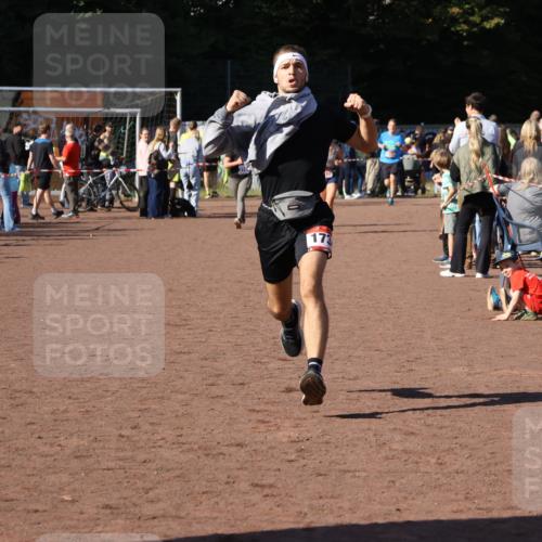 27.09.2026 - 35. Volkslauf durch das schöne Alstertal Strokosch-Dieckow http://msf.ph/oto/10585367 27.09.2026 11:46:58 Ziel 1734 meine-sportfotos.de