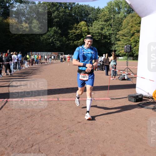 27.09.2026 - 35. Volkslauf durch das schöne Alstertal Strokosch-Dieckow http://msf.ph/oto/10585394 27.09.2026 11:49:11 Ziel 1455, 1484, 1503, 2982 meine-sportfotos.de