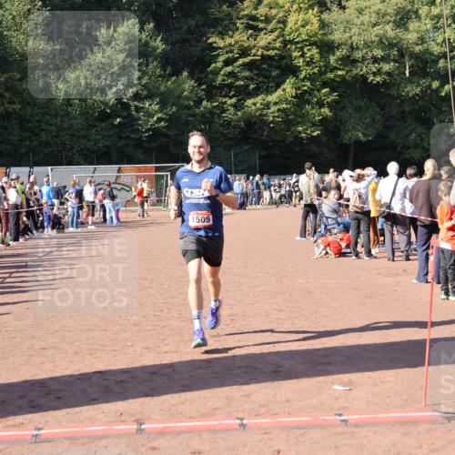 27.09.2026 - 35. Volkslauf durch das schöne Alstertal Strokosch-Dieckow http://msf.ph/oto/10585401 27.09.2026 11:46:51 Ziel 1505, 1734 meine-sportfotos.de