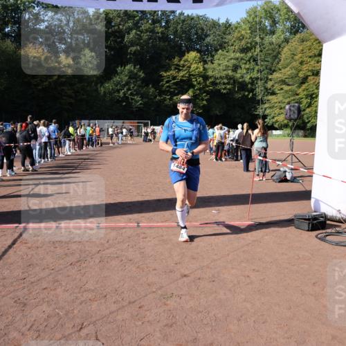 27.09.2026 - 35. Volkslauf durch das schöne Alstertal Strokosch-Dieckow http://msf.ph/oto/10585404 27.09.2026 11:49:10 Ziel 1484, 1503, 2982 meine-sportfotos.de