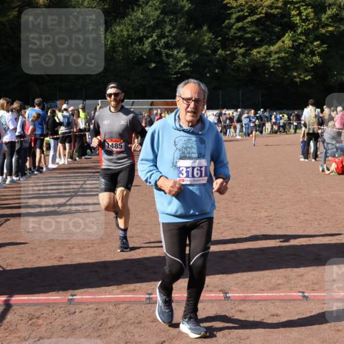 27.09.2026 - 35. Volkslauf durch das schöne Alstertal Strokosch-Dieckow http://msf.ph/oto/10585426 27.09.2026 11:46:43 Ziel 1485, 3161 meine-sportfotos.de
