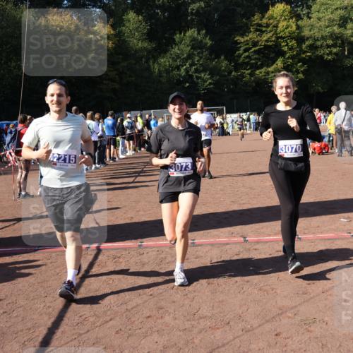 27.09.2026 - 35. Volkslauf durch das schöne Alstertal Strokosch-Dieckow http://msf.ph/oto/10585478 27.09.2026 11:46:35 Ziel 2215, 3070, 3073, 3161, 3952 meine-sportfotos.de