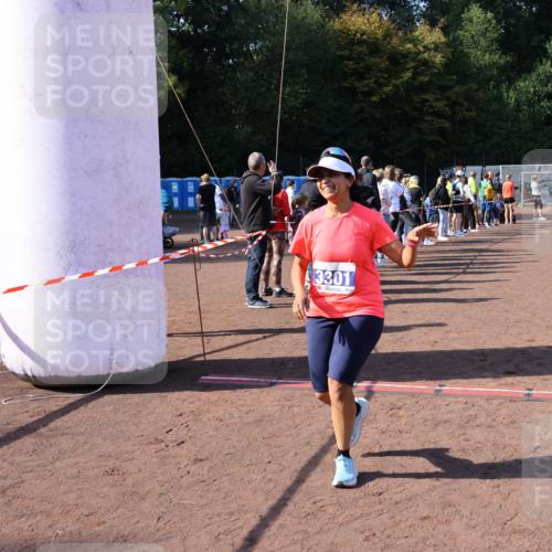 27.09.2026 - 35. Volkslauf durch das schöne Alstertal Strokosch-Dieckow http://msf.ph/oto/10585523 27.09.2026 11:48:47 Ziel 1483, 3301 meine-sportfotos.de