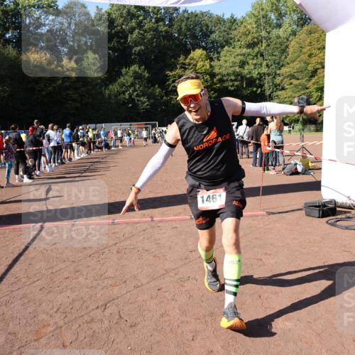 27.09.2026 - 35. Volkslauf durch das schöne Alstertal Strokosch-Dieckow http://msf.ph/oto/10585533 27.09.2026 11:46:22 Ziel 1461, 2395 meine-sportfotos.de