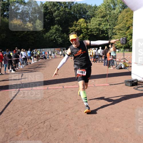 27.09.2026 - 35. Volkslauf durch das schöne Alstertal Strokosch-Dieckow http://msf.ph/oto/10585537 27.09.2026 11:46:21 Ziel 1461, 2395 meine-sportfotos.de