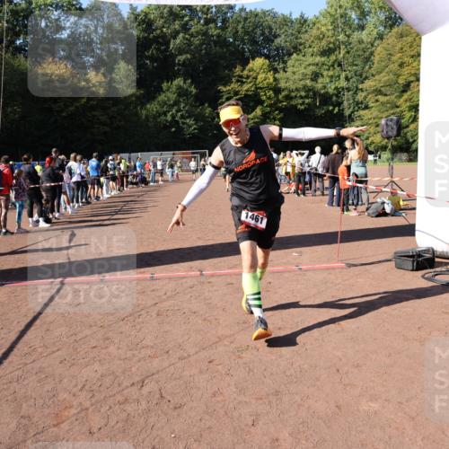 27.09.2026 - 35. Volkslauf durch das schöne Alstertal Strokosch-Dieckow http://msf.ph/oto/10585538 27.09.2026 11:46:21 Ziel 1461, 2395 meine-sportfotos.de