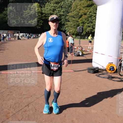 27.09.2026 - 35. Volkslauf durch das schöne Alstertal Strokosch-Dieckow http://msf.ph/oto/10585570 27.09.2026 11:45:59 Ziel 1469, 2171 meine-sportfotos.de