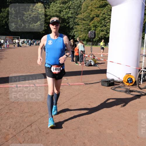 27.09.2026 - 35. Volkslauf durch das schöne Alstertal Strokosch-Dieckow http://msf.ph/oto/10585574 27.09.2026 11:45:59 Ziel 1469, 2171 meine-sportfotos.de