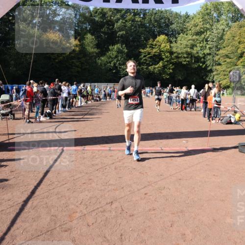 27.09.2026 - 35. Volkslauf durch das schöne Alstertal Strokosch-Dieckow http://msf.ph/oto/10585589 27.09.2026 11:45:48 Ziel 1453, 2171, 2384 meine-sportfotos.de