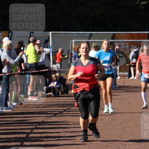 27.09.2026 - 35. Volkslauf durch das schöne Alstertal Strokosch-Dieckow http://msf.ph/oto/10585675 27.09.2026 11:45:04 Ziel 1442, 1451, 1481, 3045, 3124, 3283, 3284, 3357 meine-sportfotos.de