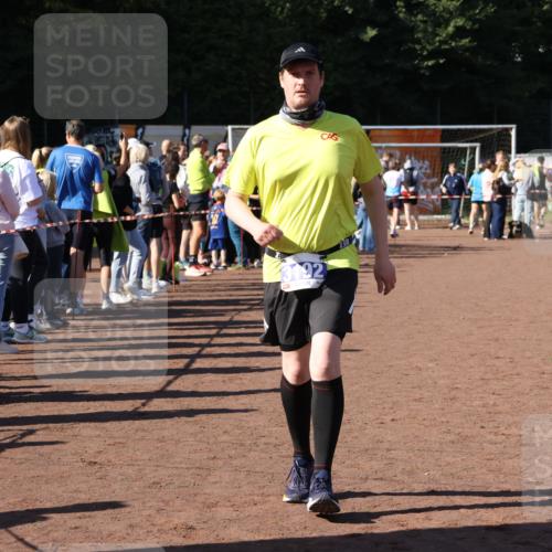 27.09.2026 - 35. Volkslauf durch das schöne Alstertal Strokosch-Dieckow http://msf.ph/oto/10585721 27.09.2026 11:44:30 Ziel 3192 meine-sportfotos.de