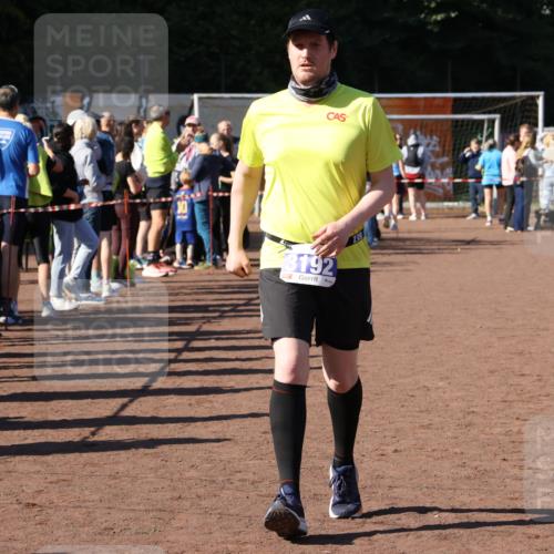 27.09.2026 - 35. Volkslauf durch das schöne Alstertal Strokosch-Dieckow http://msf.ph/oto/10585726 27.09.2026 11:44:29 Ziel 3192 meine-sportfotos.de