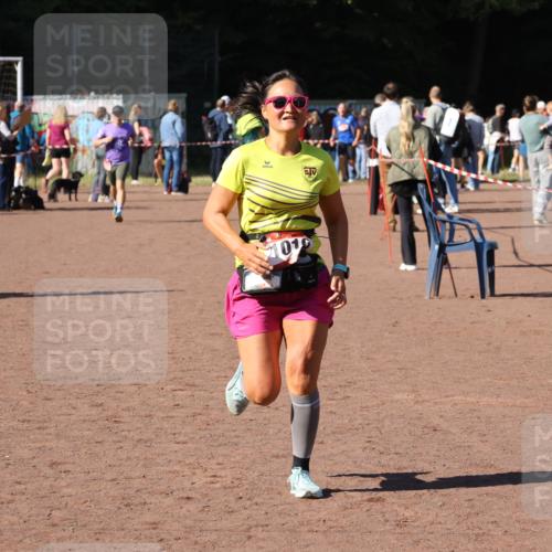 27.09.2026 - 35. Volkslauf durch das schöne Alstertal Strokosch-Dieckow http://msf.ph/oto/10585979 27.09.2026 11:54:27 Ziel 1016 meine-sportfotos.de