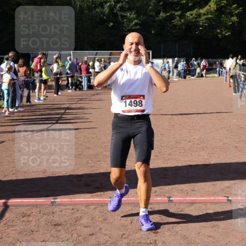 27.09.2026 - 35. Volkslauf durch das schöne Alstertal Strokosch-Dieckow http://msf.ph/oto/10586083 27.09.2026 11:53:36 Ziel 1012, 1498 meine-sportfotos.de