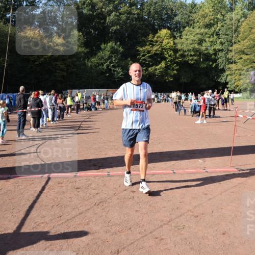 27.09.2026 - 35. Volkslauf durch das schöne Alstertal Strokosch-Dieckow http://msf.ph/oto/10586109 27.09.2026 11:53:23 Ziel 1572 meine-sportfotos.de
