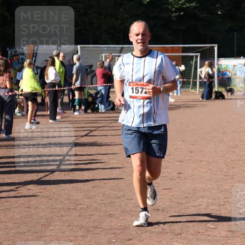 27.09.2026 - 35. Volkslauf durch das schöne Alstertal Strokosch-Dieckow http://msf.ph/oto/10586112 27.09.2026 11:53:22 Ziel 1572 meine-sportfotos.de