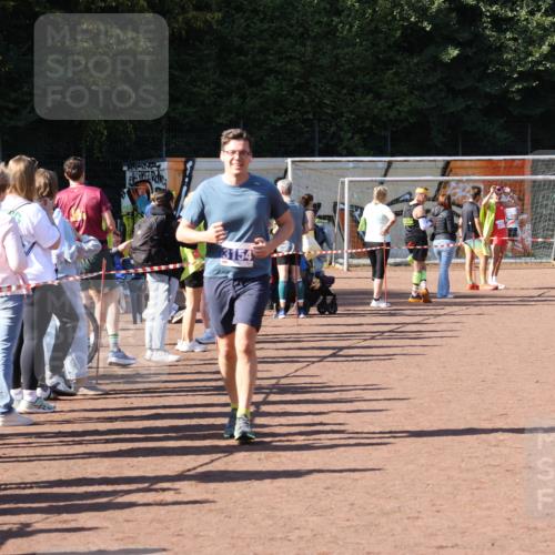 27.09.2026 - 35. Volkslauf durch das schöne Alstertal Strokosch-Dieckow http://msf.ph/oto/10586171 27.09.2026 11:52:46 Ziel 1526, 3154 meine-sportfotos.de