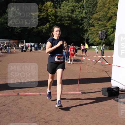 27.09.2026 - 35. Volkslauf durch das schöne Alstertal Strokosch-Dieckow http://msf.ph/oto/10586201 27.09.2026 11:52:28 Ziel 1008 meine-sportfotos.de