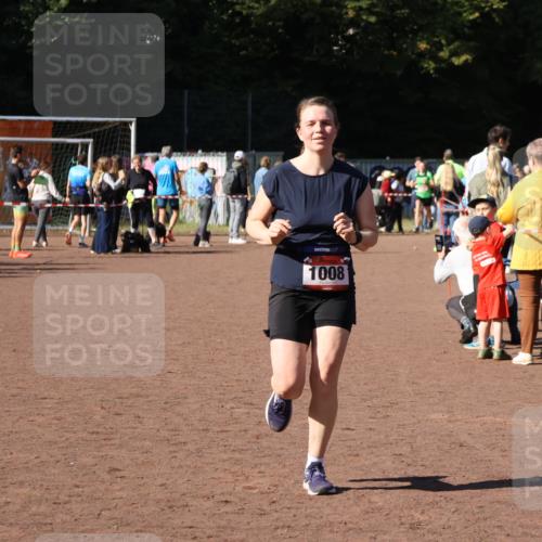 27.09.2026 - 35. Volkslauf durch das schöne Alstertal Strokosch-Dieckow http://msf.ph/oto/10586205 27.09.2026 11:52:26 Ziel 1008 meine-sportfotos.de
