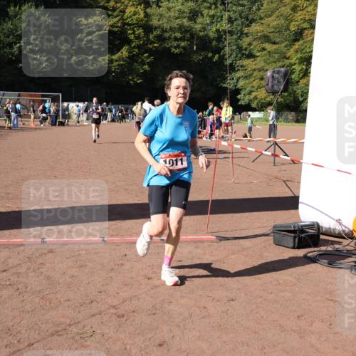 27.09.2026 - 35. Volkslauf durch das schöne Alstertal Strokosch-Dieckow http://msf.ph/oto/10586213 27.09.2026 11:52:22 Ziel 1008, 1011 meine-sportfotos.de