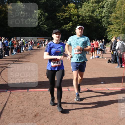 27.09.2026 - 35. Volkslauf durch das schöne Alstertal Strokosch-Dieckow http://msf.ph/oto/10586243 27.09.2026 12:12:17 Ziel 1041, 1495 meine-sportfotos.de
