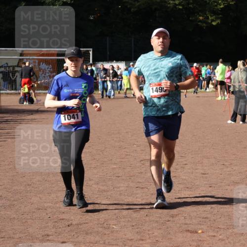 27.09.2026 - 35. Volkslauf durch das schöne Alstertal Strokosch-Dieckow http://msf.ph/oto/10586246 27.09.2026 12:12:15 Ziel 1041, 1495 meine-sportfotos.de