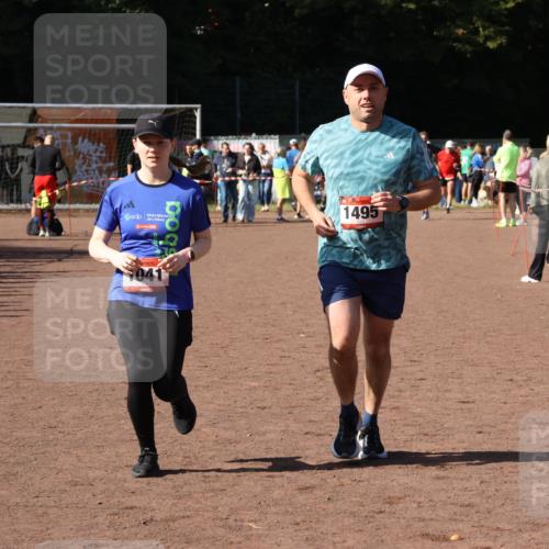 27.09.2026 - 35. Volkslauf durch das schöne Alstertal Strokosch-Dieckow http://msf.ph/oto/10586248 27.09.2026 12:12:15 Ziel 1041, 1495 meine-sportfotos.de