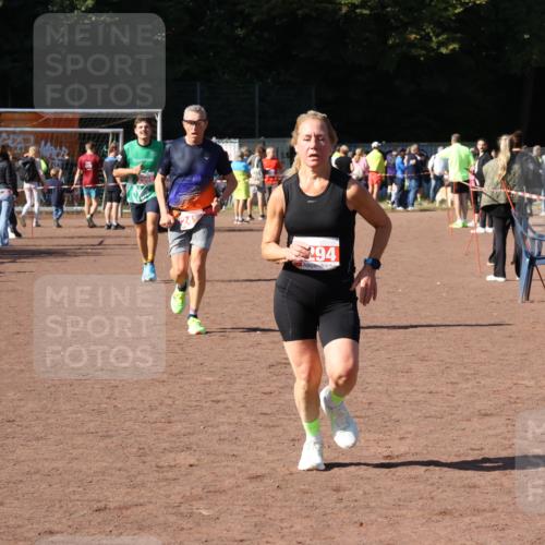 27.09.2026 - 35. Volkslauf durch das schöne Alstertal Strokosch-Dieckow http://msf.ph/oto/10586533 27.09.2026 12:09:39 Ziel 2294, 2417, 2969 meine-sportfotos.de