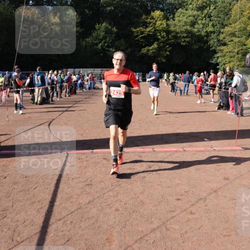 27.09.2026 - 35. Volkslauf durch das schöne Alstertal Strokosch-Dieckow http://msf.ph/oto/10586578 27.09.2026 12:09:20 Ziel 2317, 2425 meine-sportfotos.de