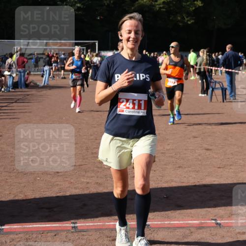 27.09.2026 - 35. Volkslauf durch das schöne Alstertal Strokosch-Dieckow http://msf.ph/oto/10586611 27.09.2026 12:08:52 Ziel 1046, 1062, 1569, 2014, 2056, 2273, 2409, 2411, 2442 meine-sportfotos.de