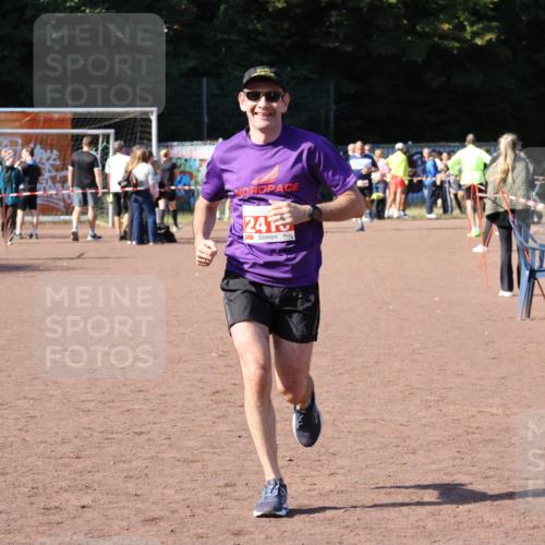 27.09.2026 - 35. Volkslauf durch das schöne Alstertal Strokosch-Dieckow http://msf.ph/oto/10586631 27.09.2026 12:08:33 Ziel 2410 meine-sportfotos.de