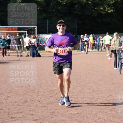 27.09.2026 - 35. Volkslauf durch das schöne Alstertal Strokosch-Dieckow http://msf.ph/oto/10586638 27.09.2026 12:08:33 Ziel 2410 meine-sportfotos.de