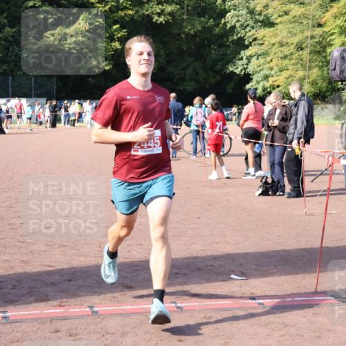 27.09.2026 - 35. Volkslauf durch das schöne Alstertal Strokosch-Dieckow http://msf.ph/oto/10586709 27.09.2026 12:07:39 Ziel 2445 meine-sportfotos.de