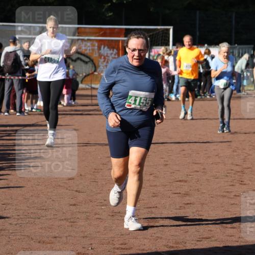 27.09.2026 - 35. Volkslauf durch das schöne Alstertal Strokosch-Dieckow http://msf.ph/oto/10586802 27.09.2026 10:59:50 Ziel 4117, 4130, 4134, 4155, 4159, 4160 meine-sportfotos.de