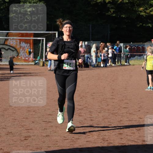 27.09.2026 - 35. Volkslauf durch das schöne Alstertal Strokosch-Dieckow http://msf.ph/oto/10586864 27.09.2026 10:58:58 Ziel 4149 meine-sportfotos.de