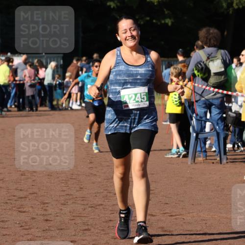 27.09.2026 - 35. Volkslauf durch das schöne Alstertal Strokosch-Dieckow http://msf.ph/oto/10586878 27.09.2026 10:58:34 Ziel 4014, 4245 meine-sportfotos.de
